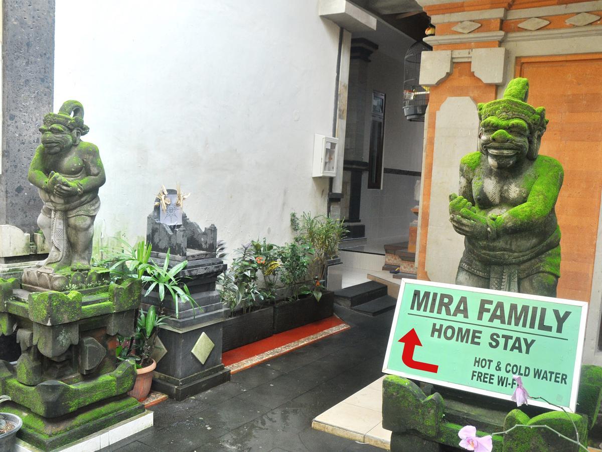 Mira Family Homestay Ubud  Exterior photo