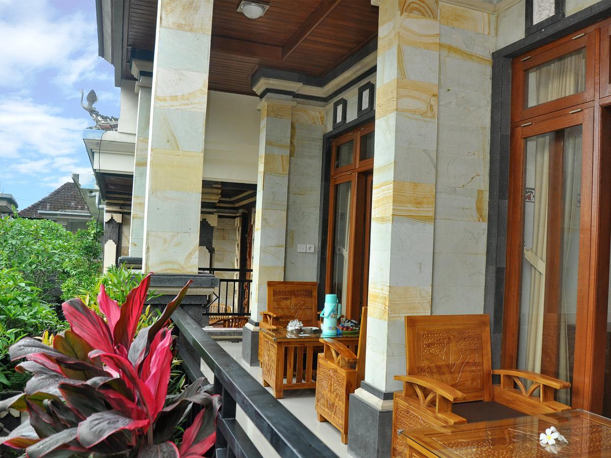 Mira Family Homestay Ubud  Exterior photo